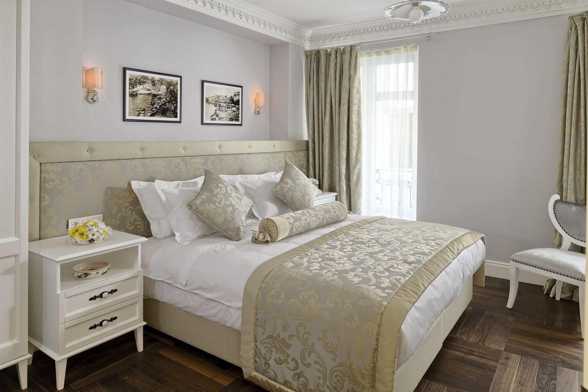 เน็กซ์เฮาส์ เปรา Hotel อิสตันบูล ภายนอก รูปภาพ